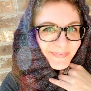 Meet your Posher, Shay